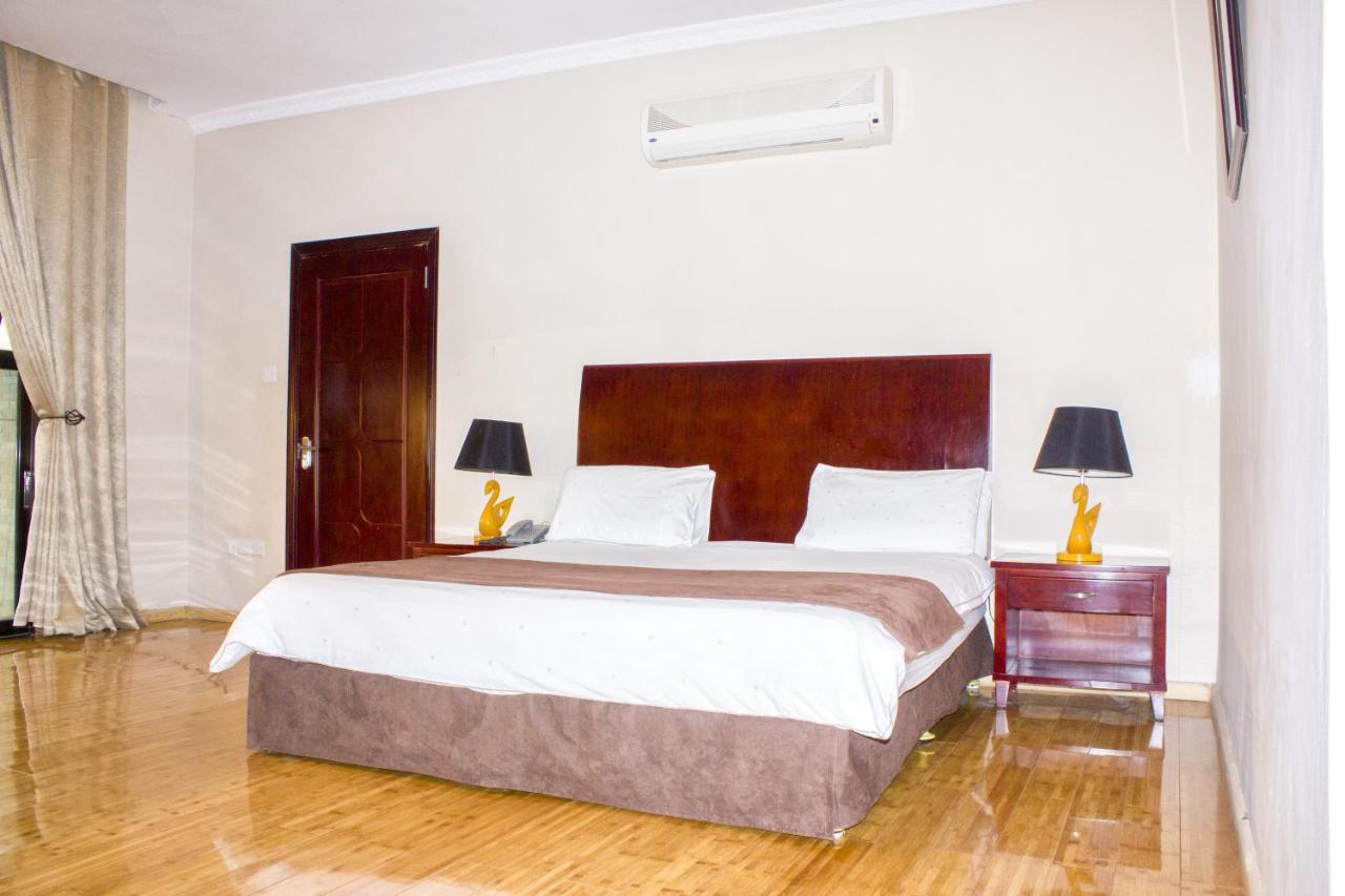 Icon Hotel Чингола Стая снимка